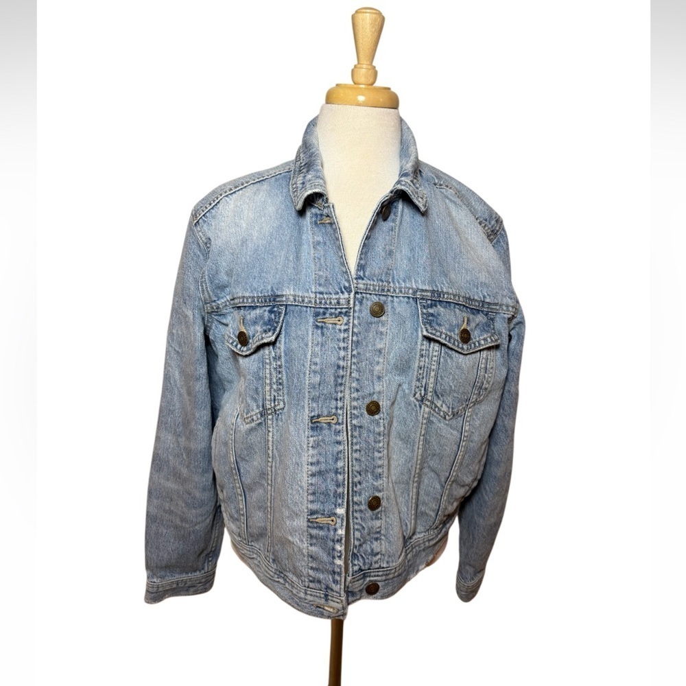 American Eagle Outfitters Light Blue Denim Boyfriend Jacket-Size Large